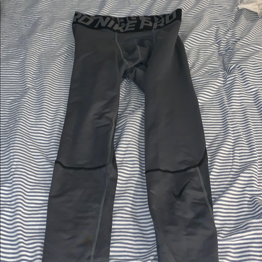 Nike hyperwarm compression pants